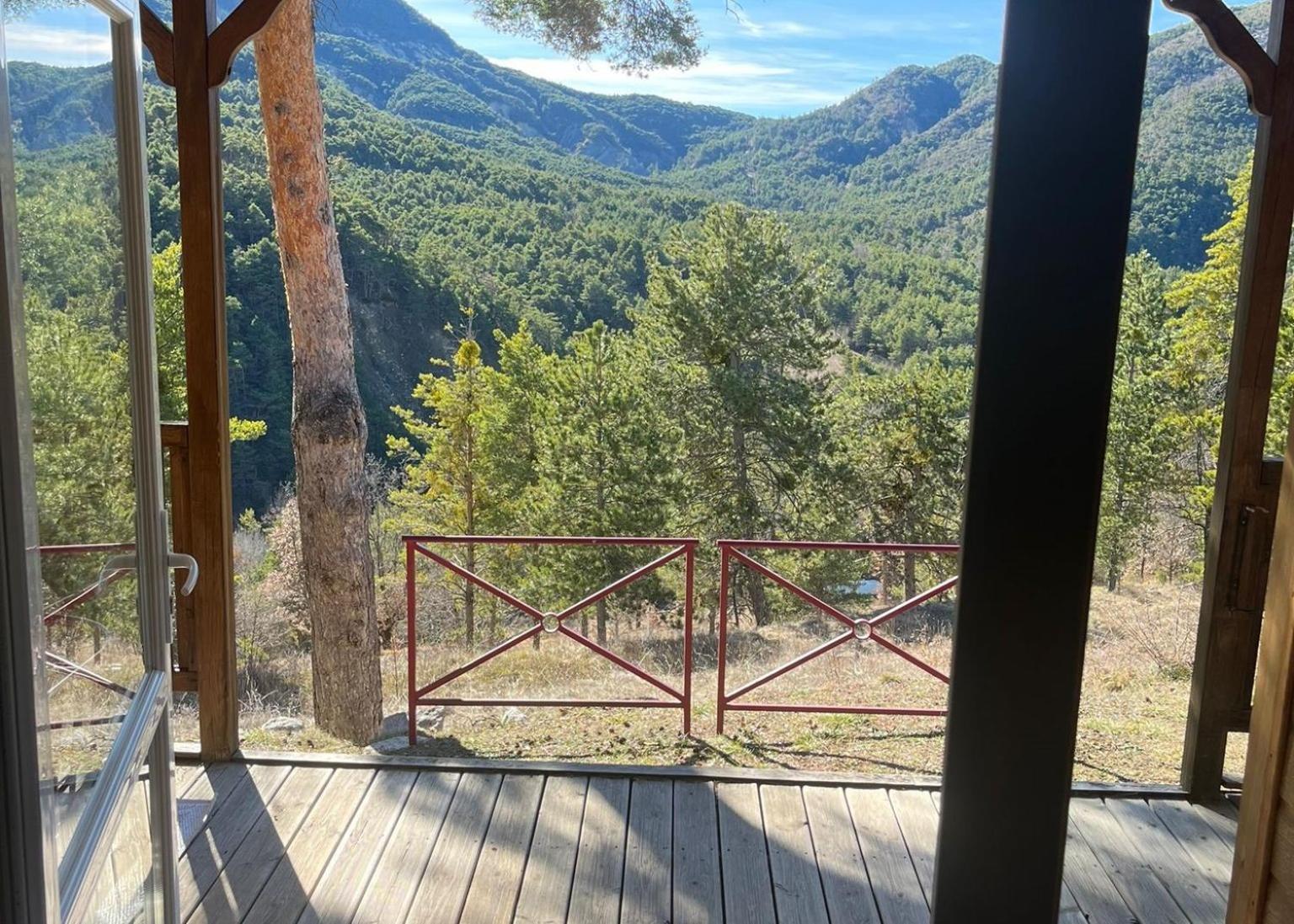 Camping Rcn Les Collines De Castellane Room photo
